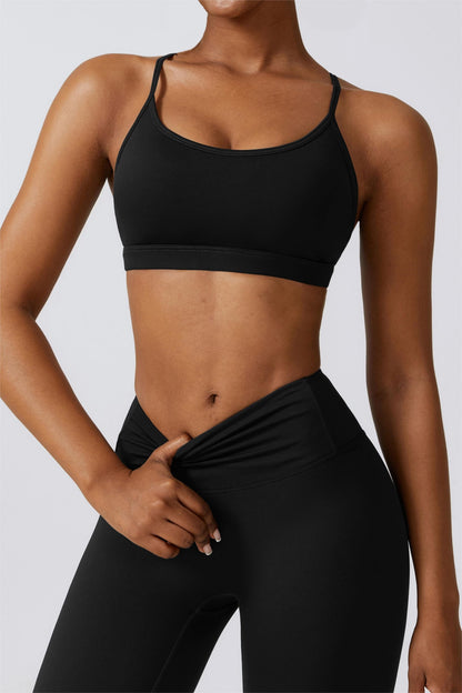 Scoop Neck Strappy Sports Bra | Chic Design &amp; Comfortable Support