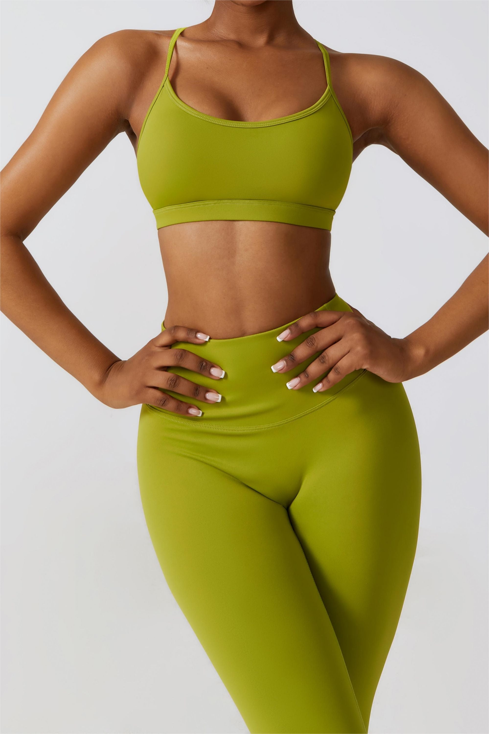 Scoop Neck Strappy Sports Bra | Chic Design &amp; Comfortable Support