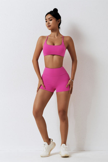 Scoop Neckline Crossover Strappy Sports Bra - Sexy and Functionality