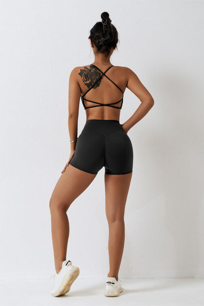 Scoop Neckline Crossover Strappy Sports Bra - Sexy and Functionality