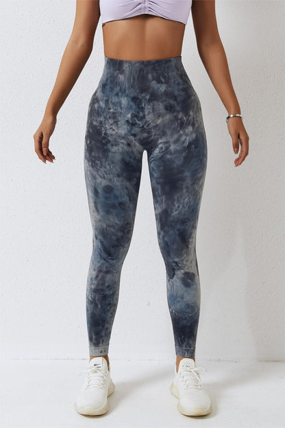 Seamless Tie Dye Scrunch Leggings - Embrace Your Bold Side