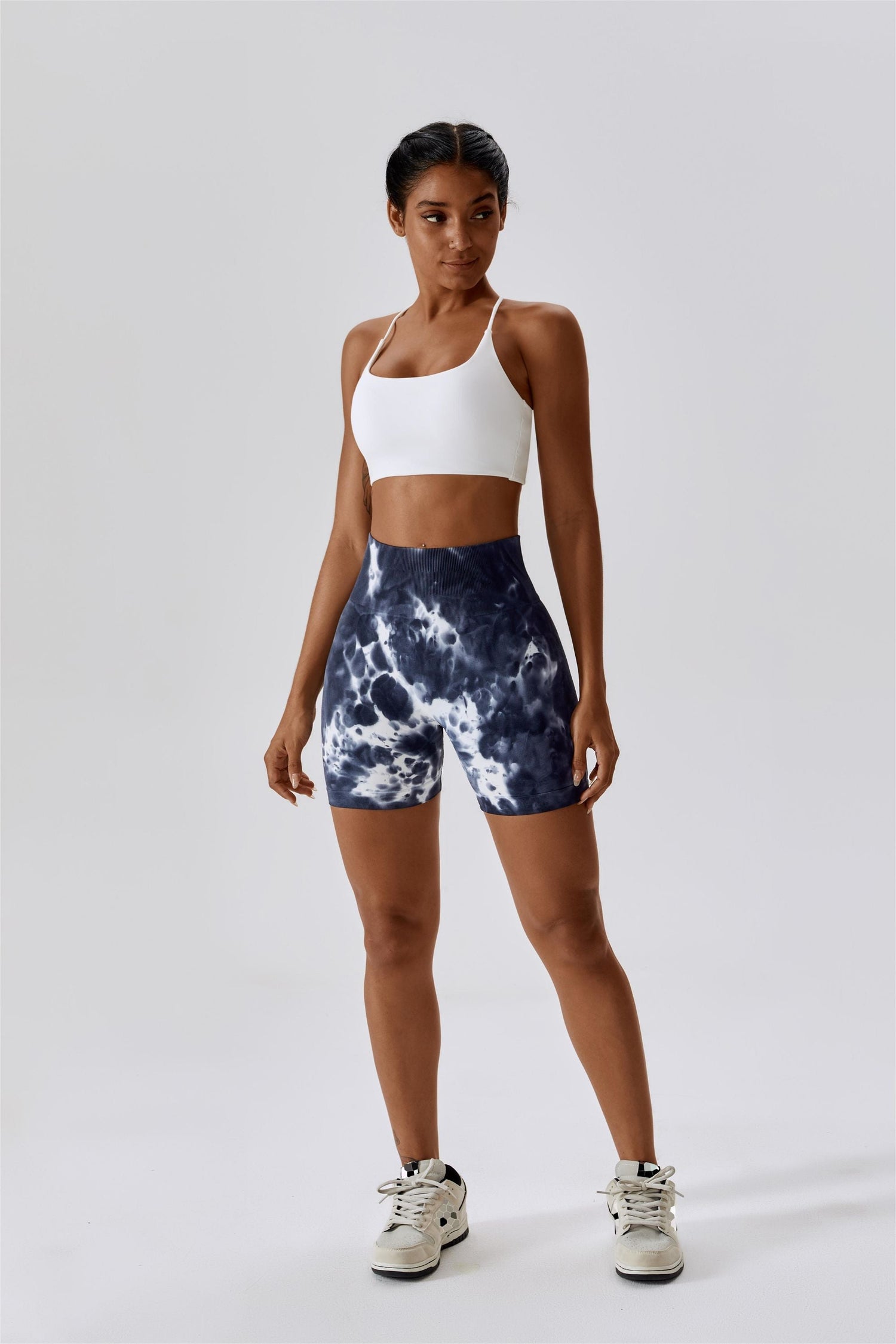 Seamless Tie Dye Scrunch Butt Shorts - Comfort and Style