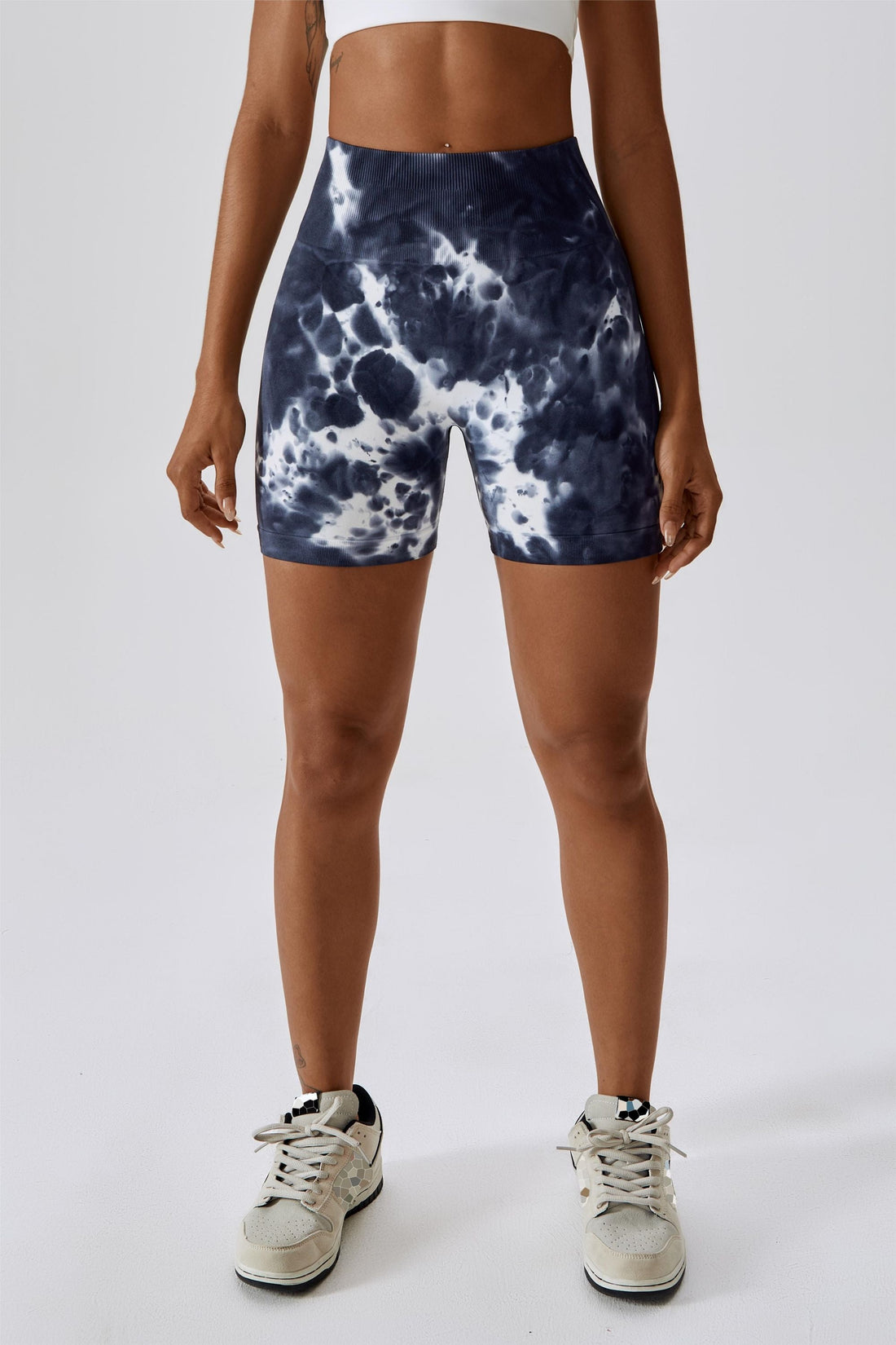 Seamless Tie Dye Scrunch Butt Shorts - Comfort and Style