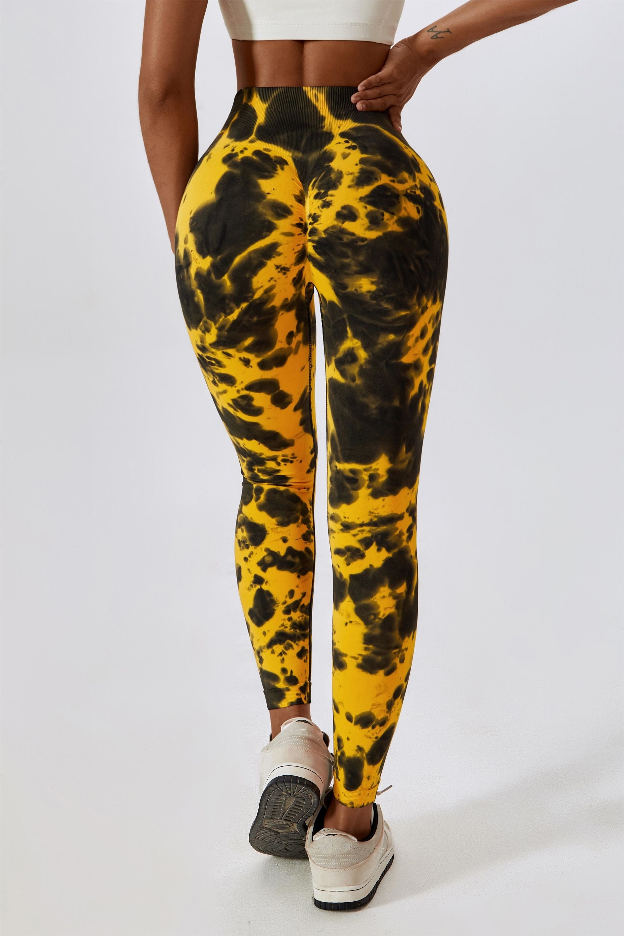 Tie Dye Seamless High-Rise Scrunch Leggings – Stylish &amp; Supportive