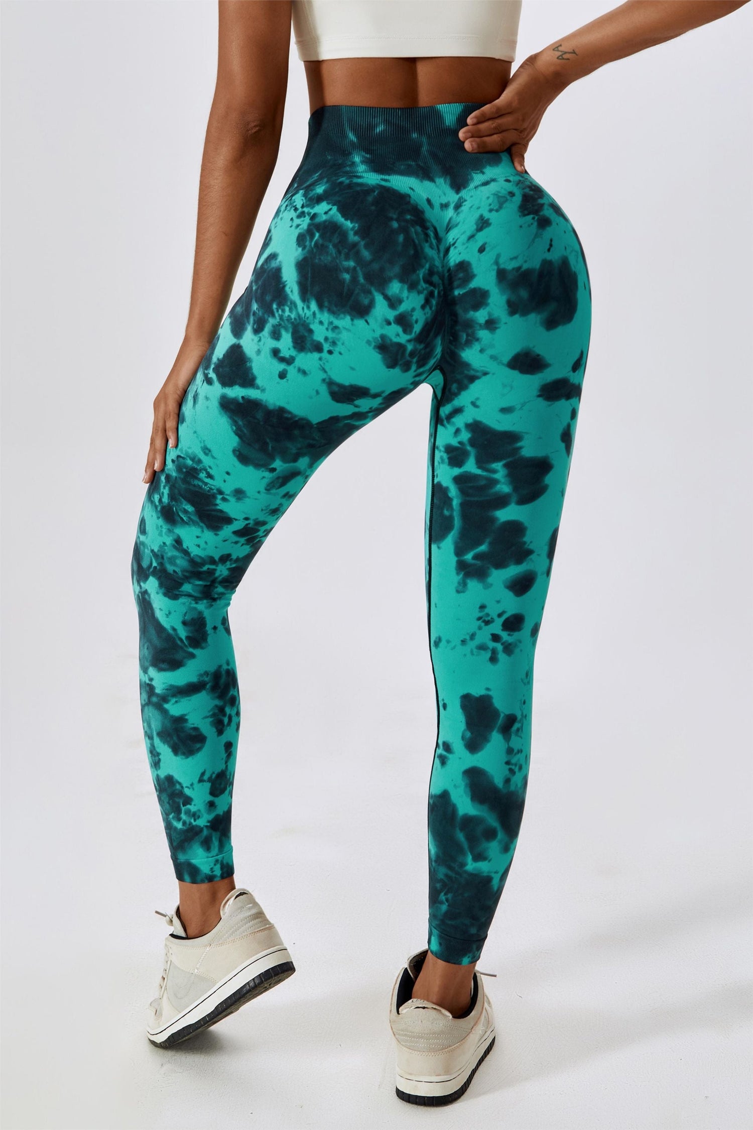 Tie Dye Seamless High-Rise Scrunch Leggings – Stylish &amp; Supportive