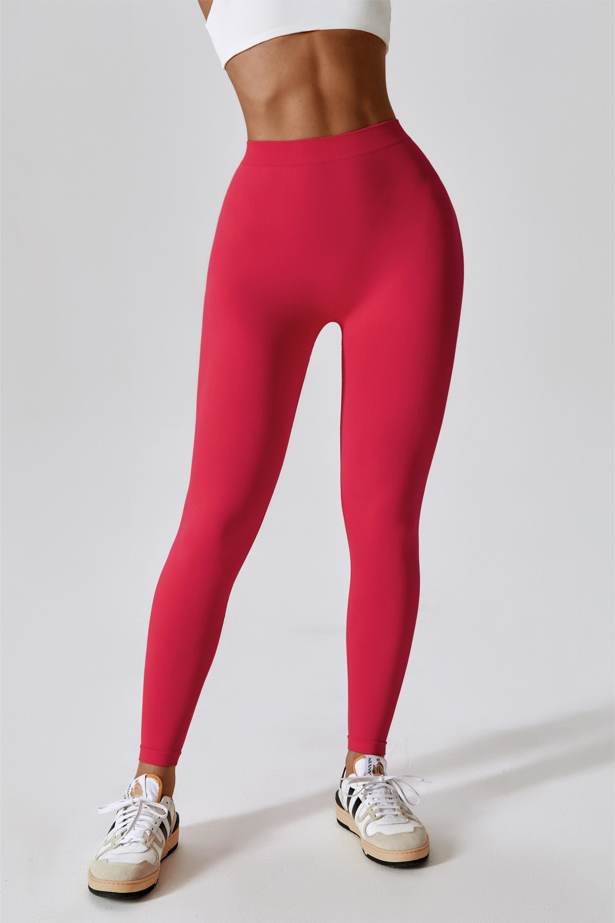 V-Back Seamless Scrunch Butt Legging | Flattering &amp; Comfortable Fit