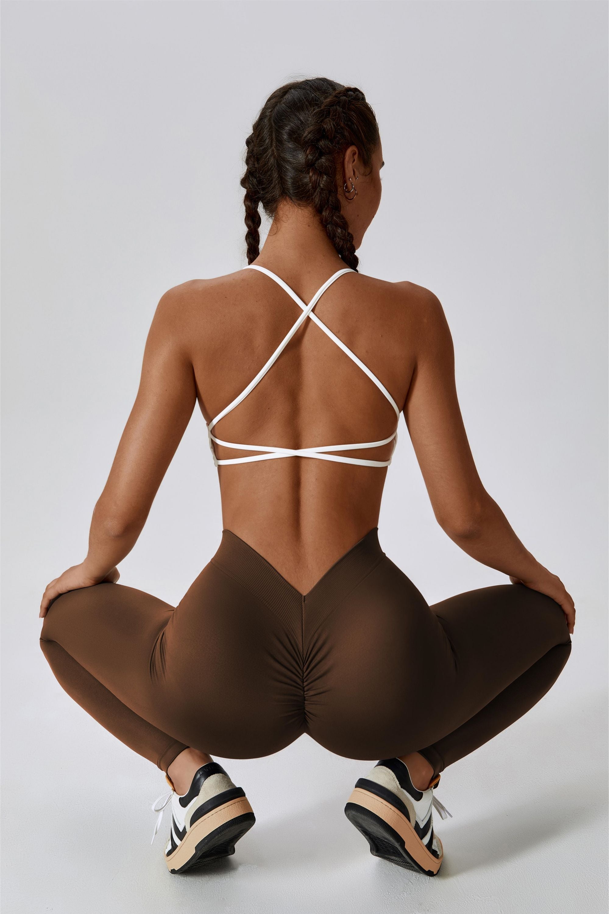 V-Back Seamless Scrunch Butt Legging | Flattering &amp; Comfortable Fit