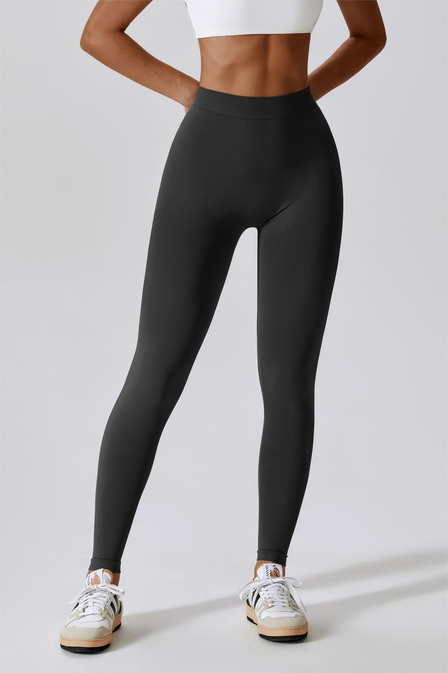 V-Back Seamless Scrunch Butt Legging | Flattering &amp; Comfortable Fit