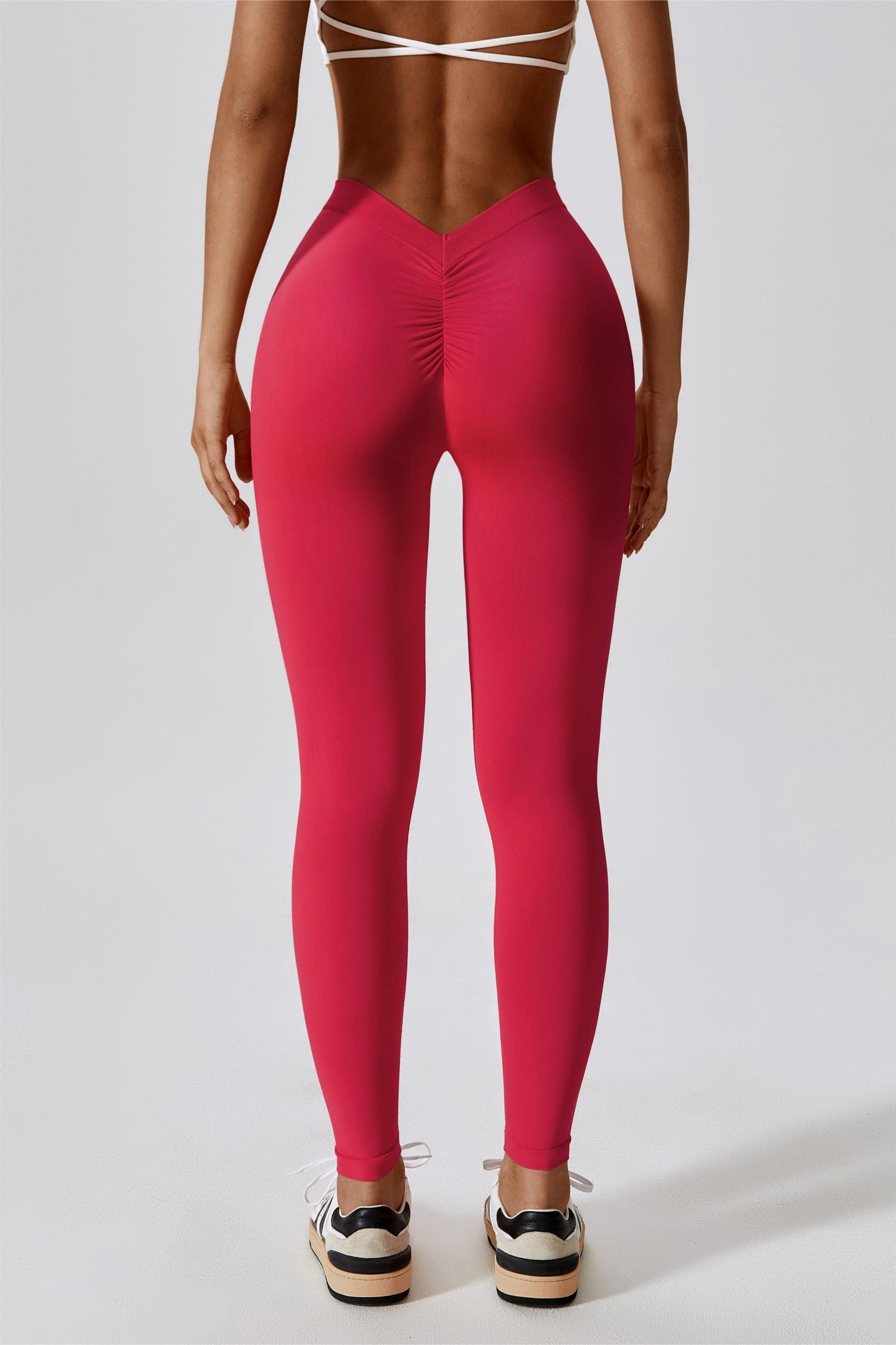 V-Back Seamless Scrunch Butt Legging | Flattering &amp; Comfortable Fit