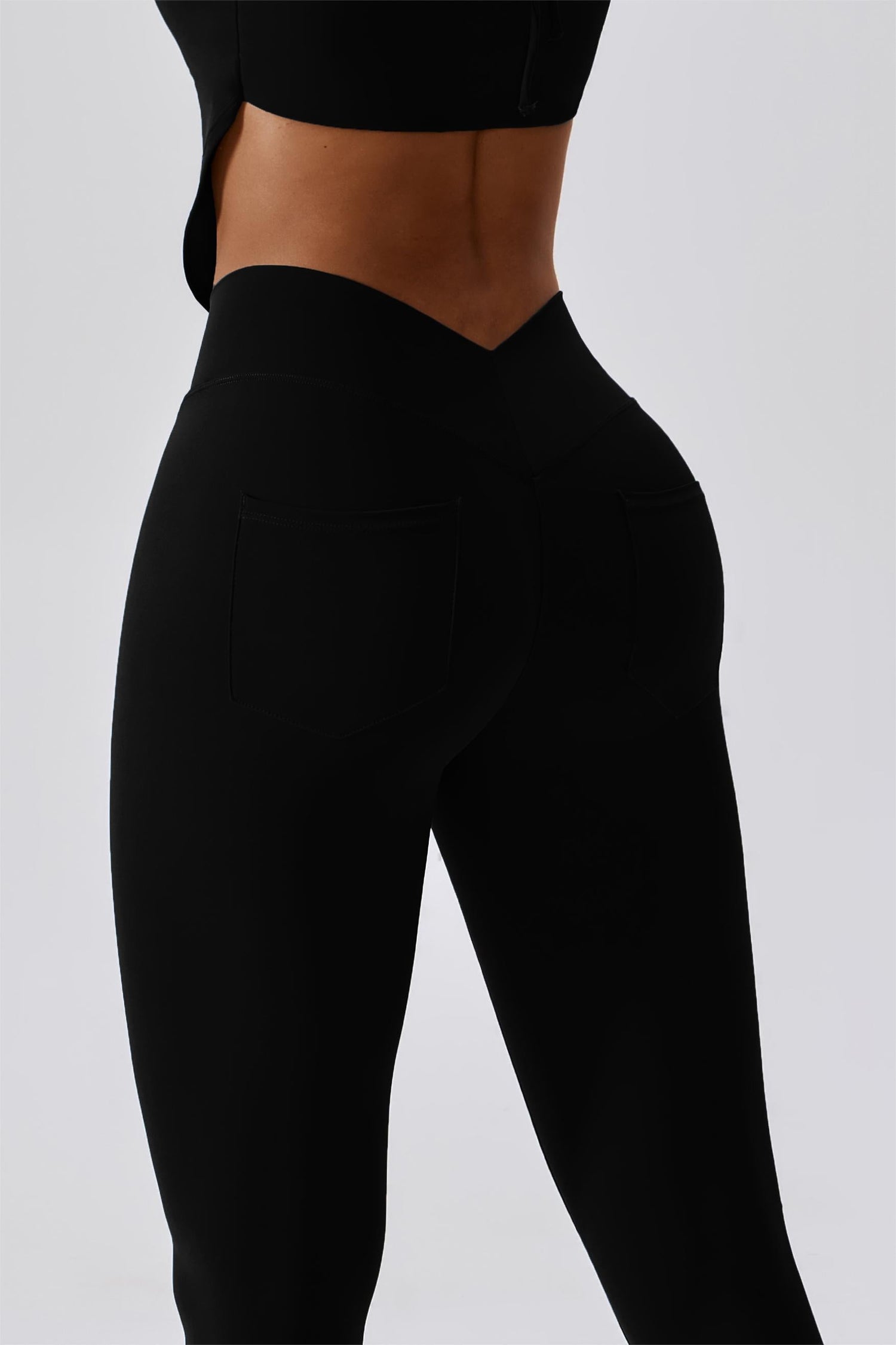 V-Waist Leggings with Pockets