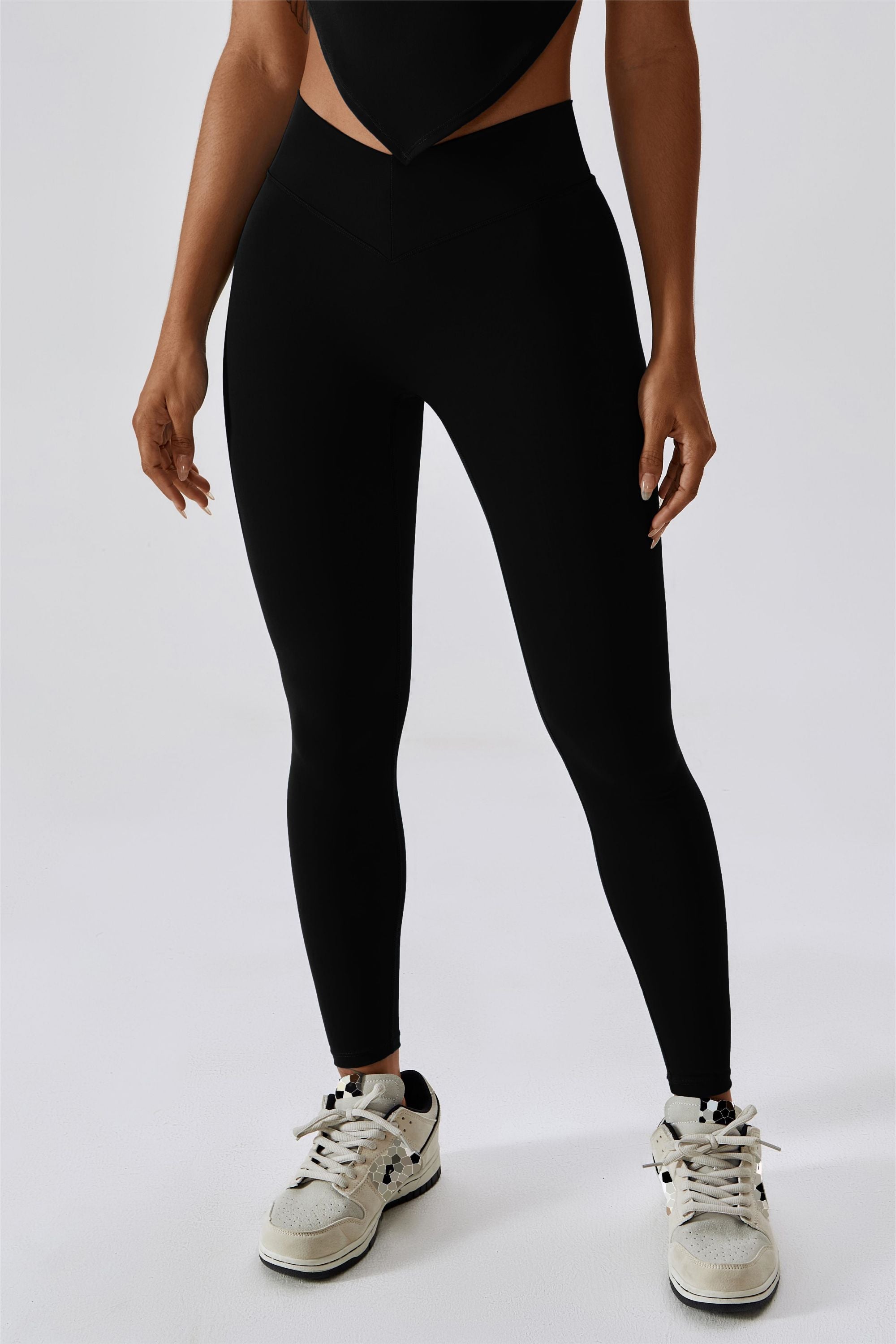 V-Waist Leggings with Pockets