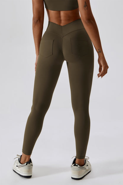 V-Waist Leggings with Pockets