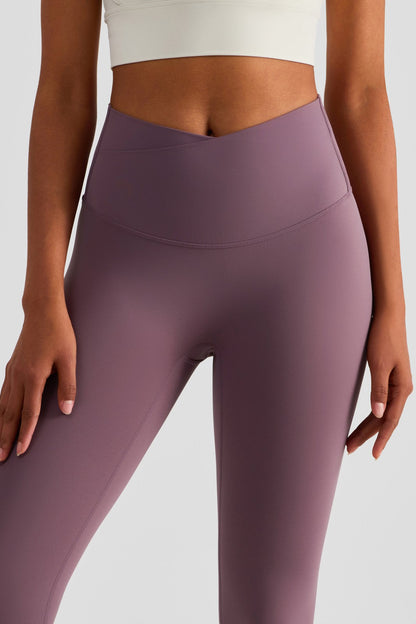 Crossover Waistband Leggings | Trendy &amp; Comfortable Yoga Pants