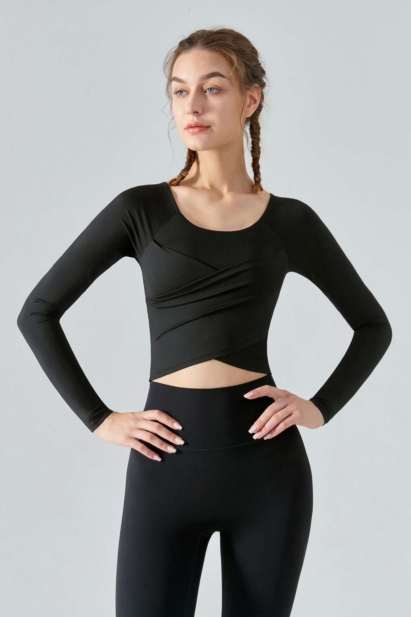 Long Sleeve Yoga Top with Front Tie Wrap Detailing for Stylish Comfort