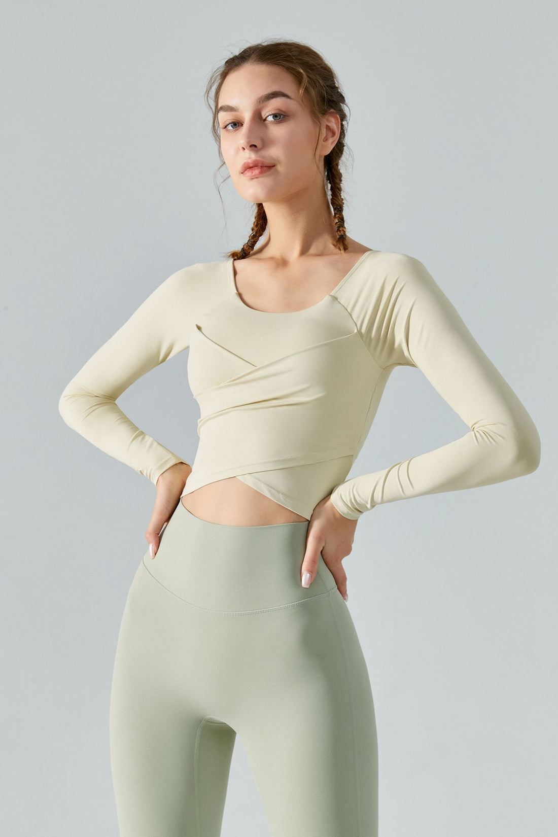 Long Sleeve Yoga Top with Front Tie Wrap Detailing for Stylish Comfort