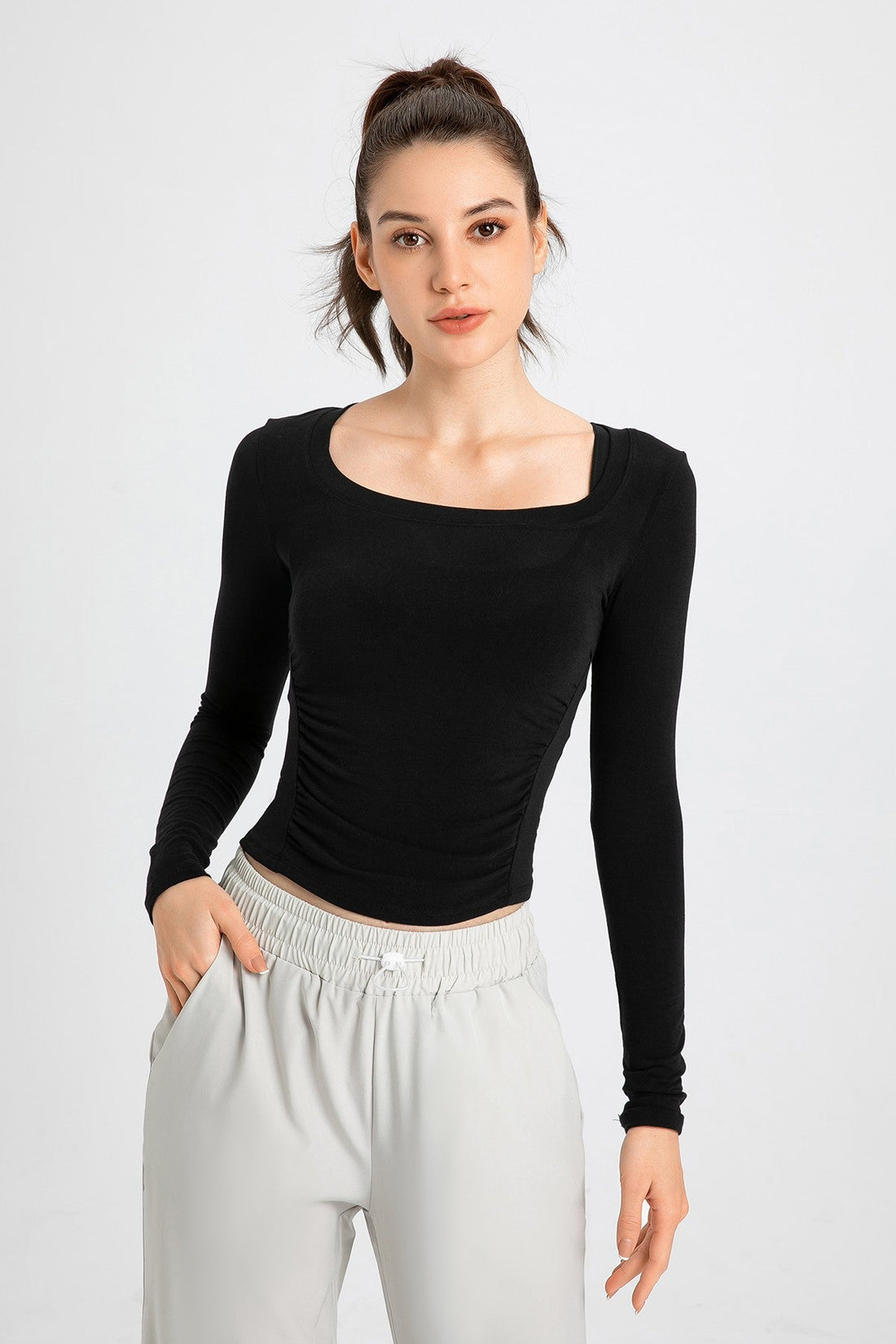 Side Ruched Long Sleeve Crop Top - Chic &amp; Comfortable Activewear