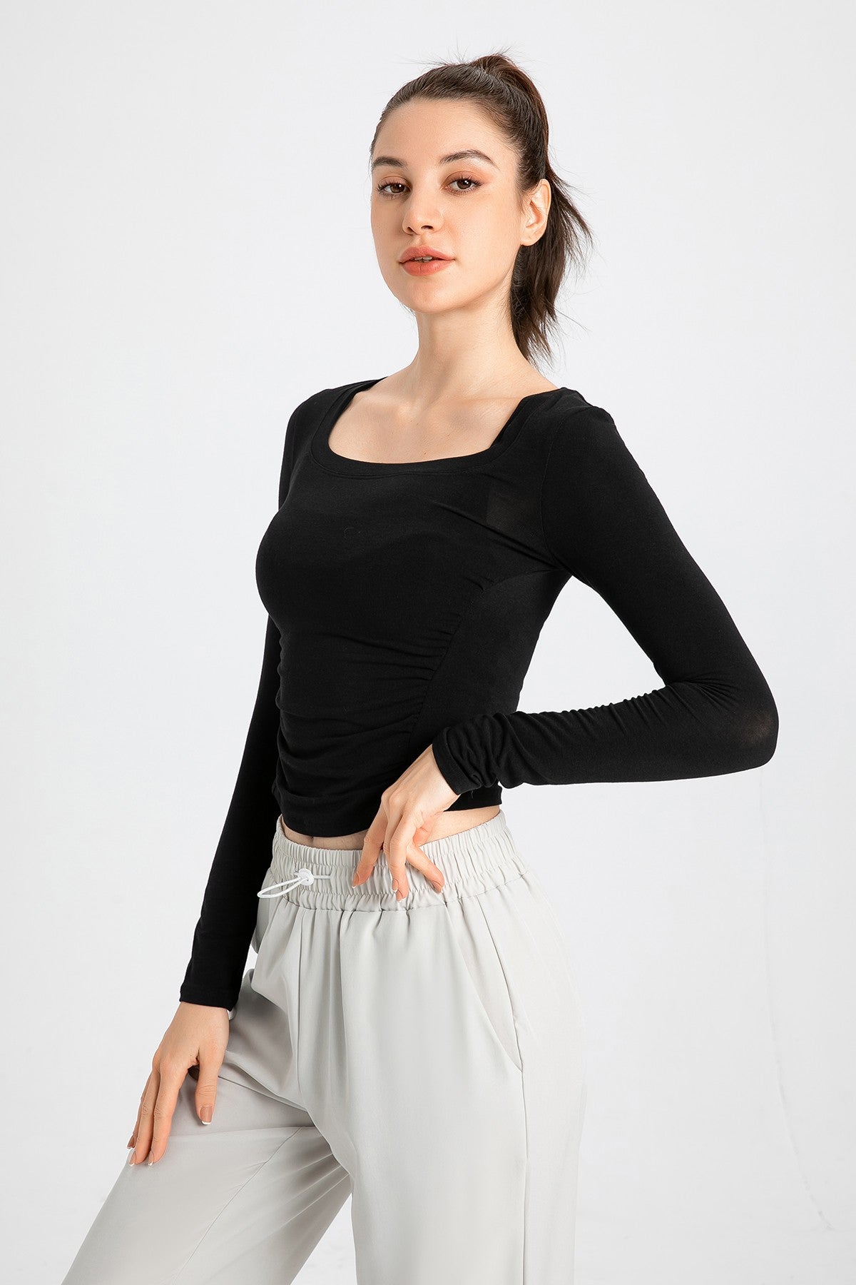 Side Ruched Long Sleeve Crop Top - Chic &amp; Comfortable Activewear