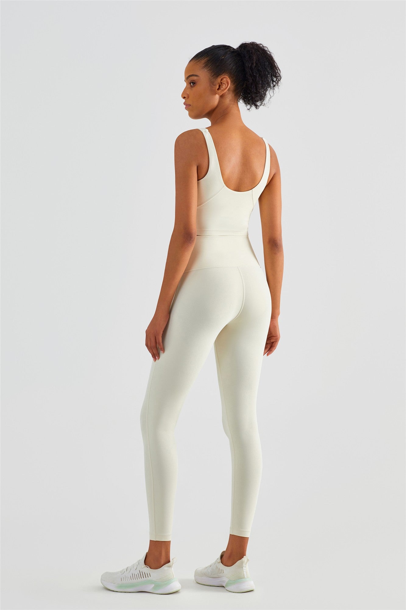 No Front Seam Leggings with Hidden Pocket