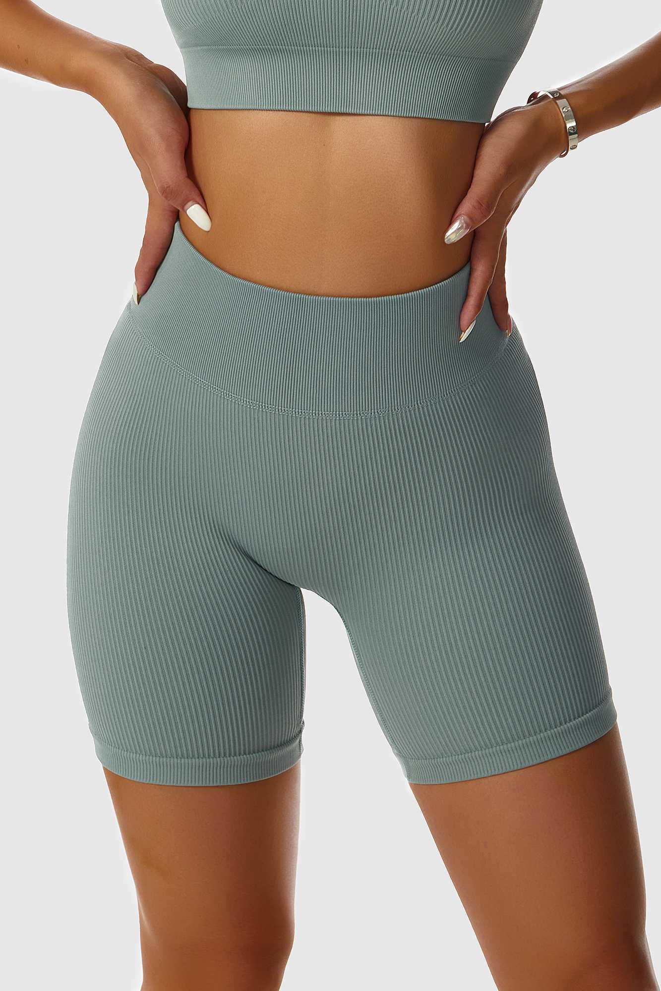 Ribbed Seamless Cycling Short - Comfortable &amp; Stylish Performance Wear