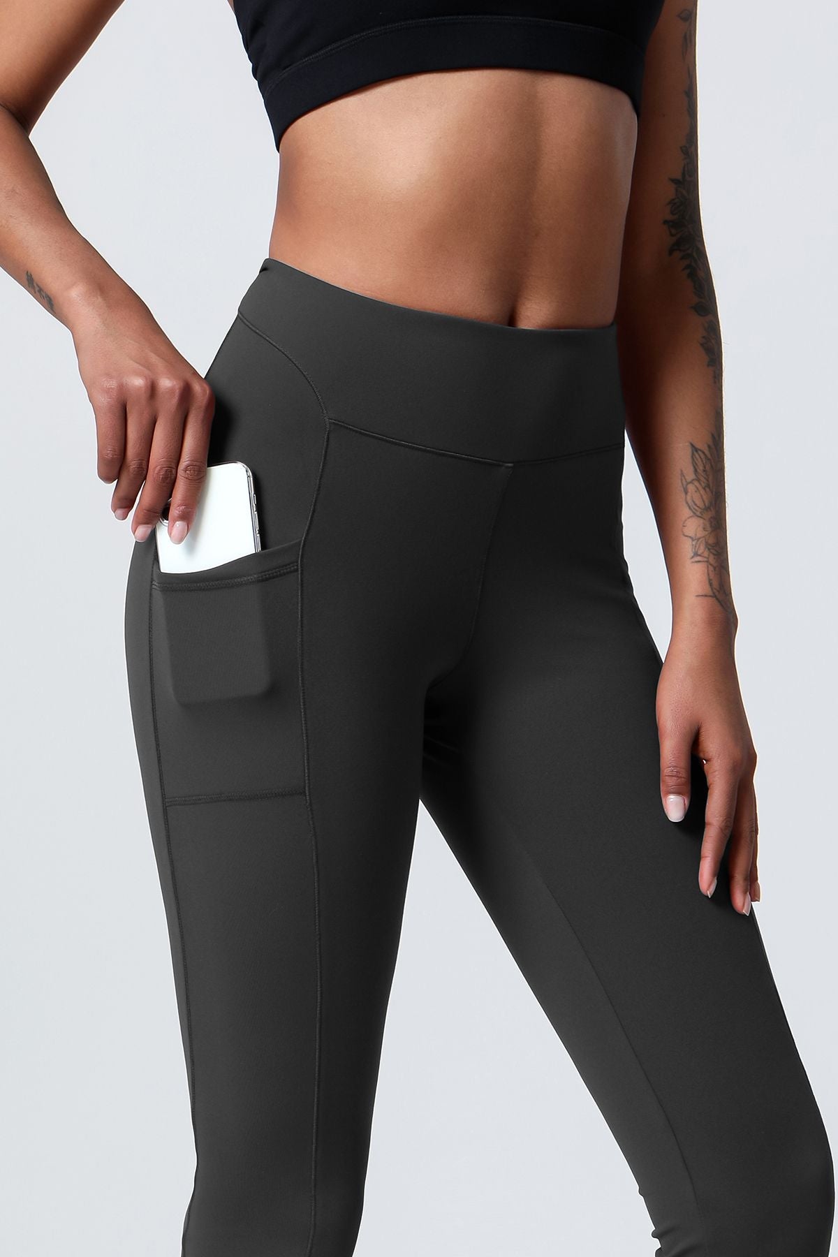 High-Waist Split Bootcut Leggings with Pockets - Trendy and Functional