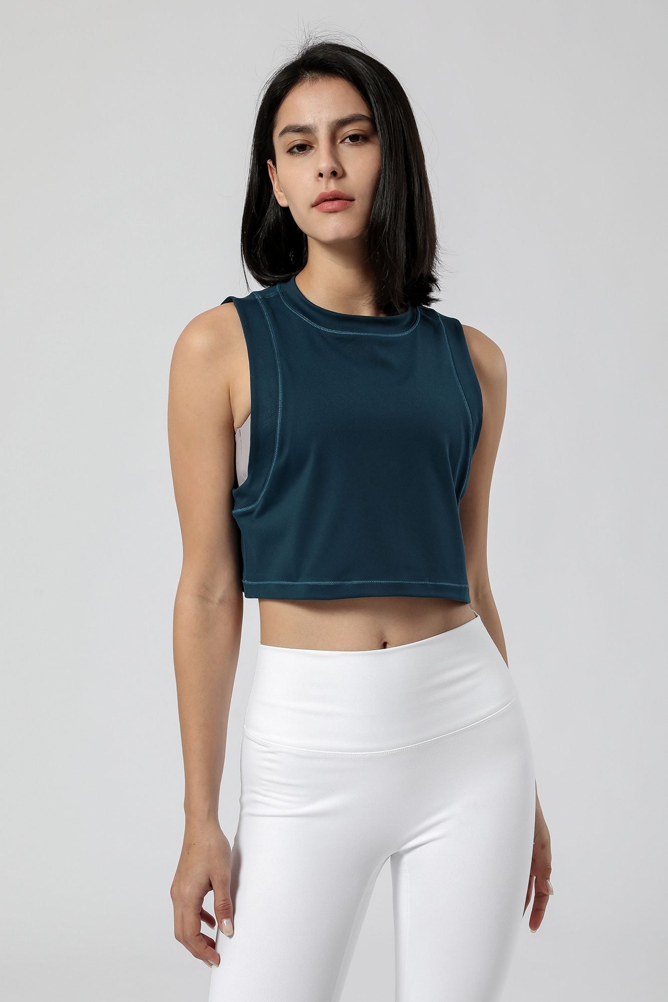 Sleeveless Cropped Tank Tops – Trendy, Comfortable, &amp; Versatile