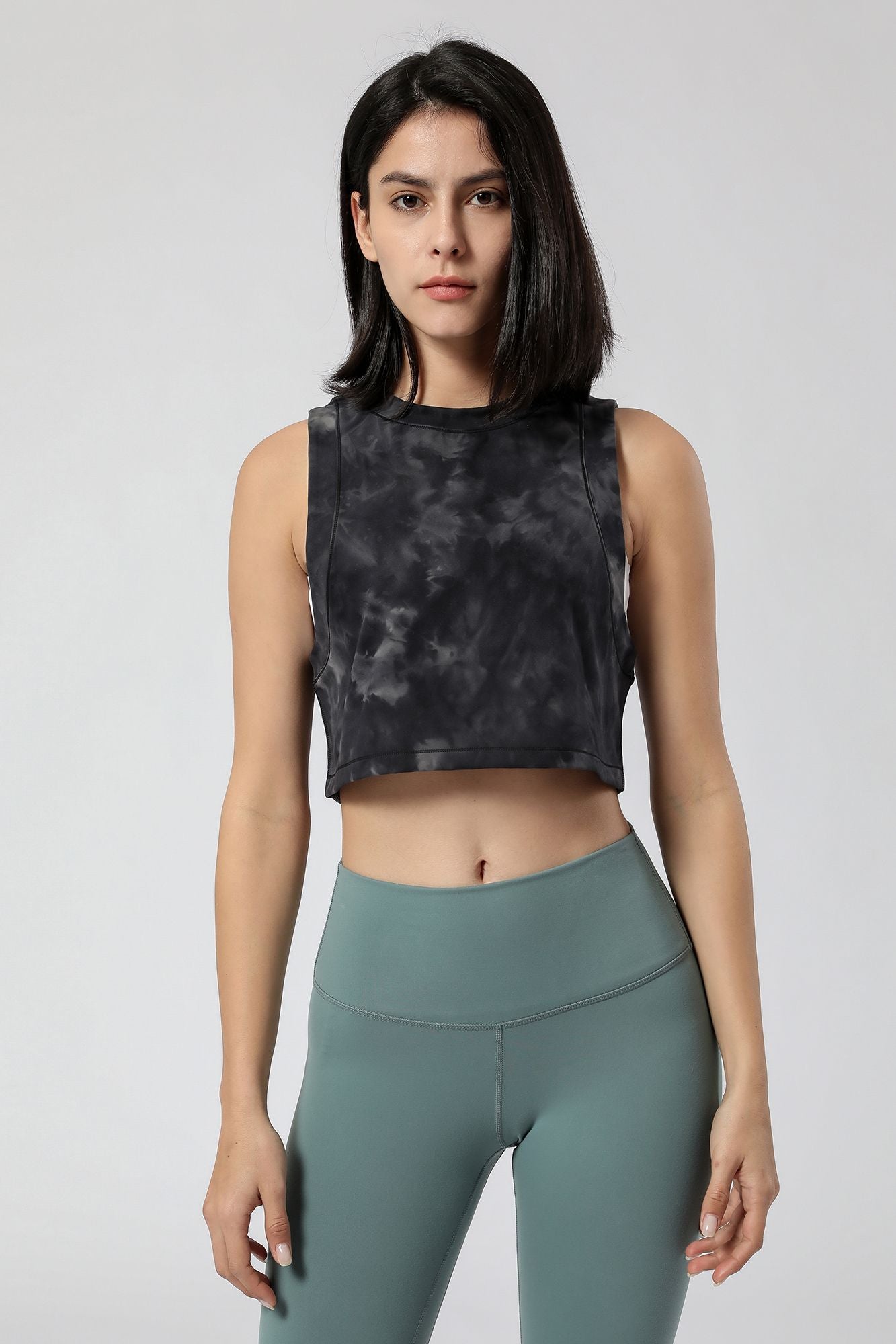 Sleeveless Cropped Tank Tops – Trendy, Comfortable, &amp; Versatile