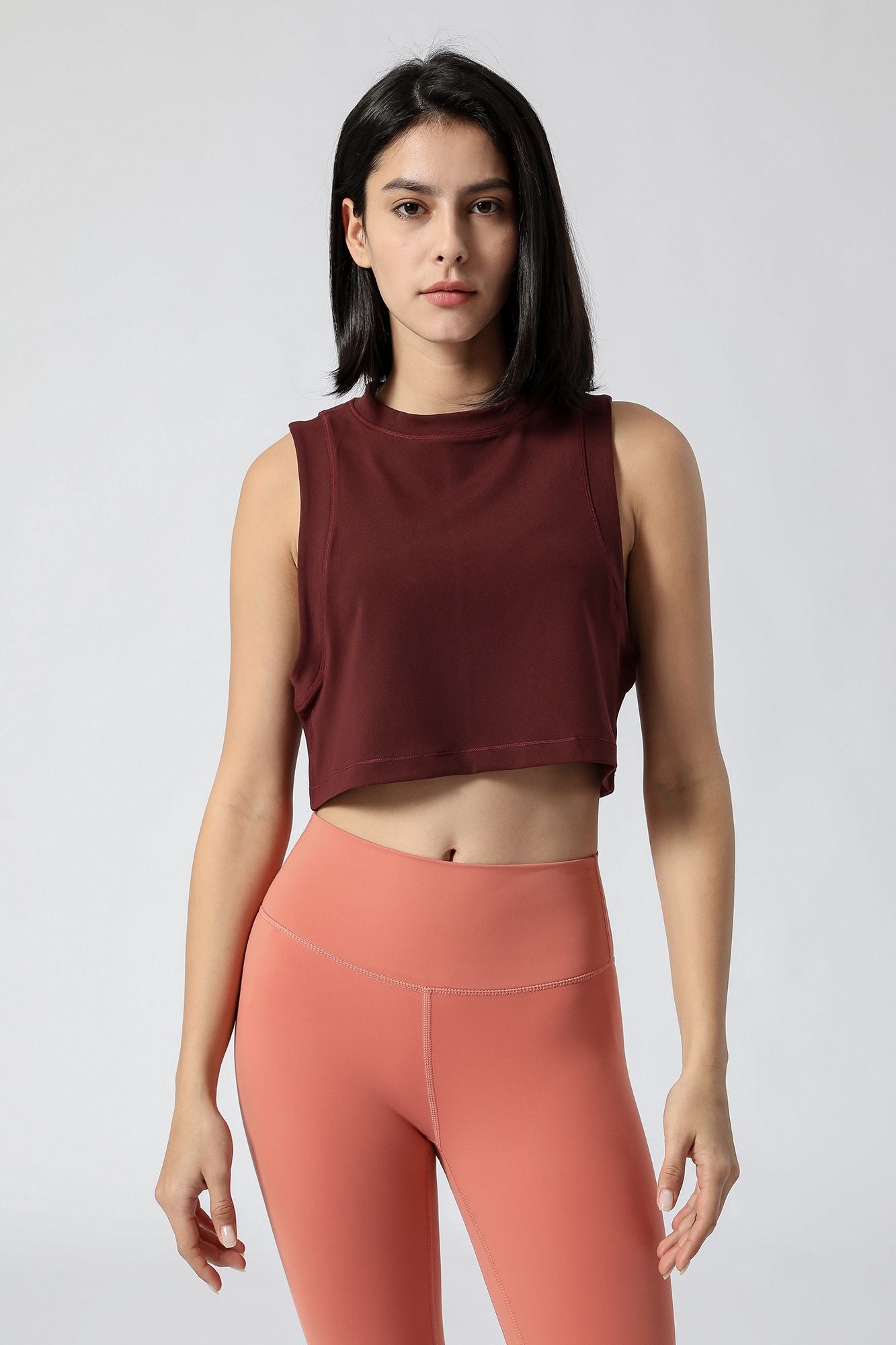 Sleeveless Cropped Tank Tops – Trendy, Comfortable, &amp; Versatile