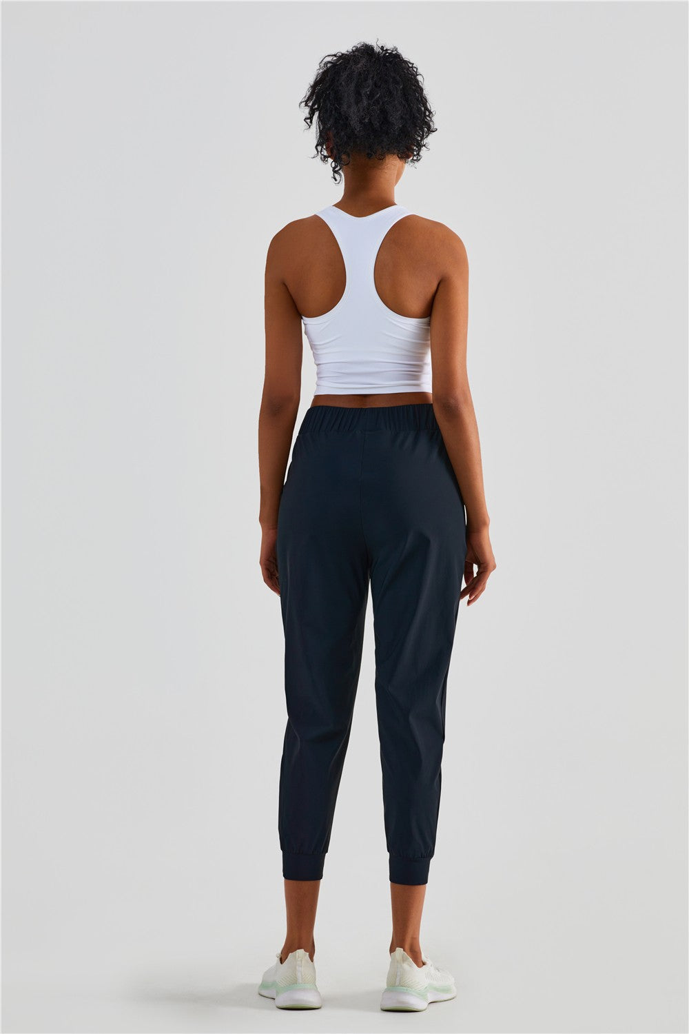 Tapered Crop Pants with Pockets