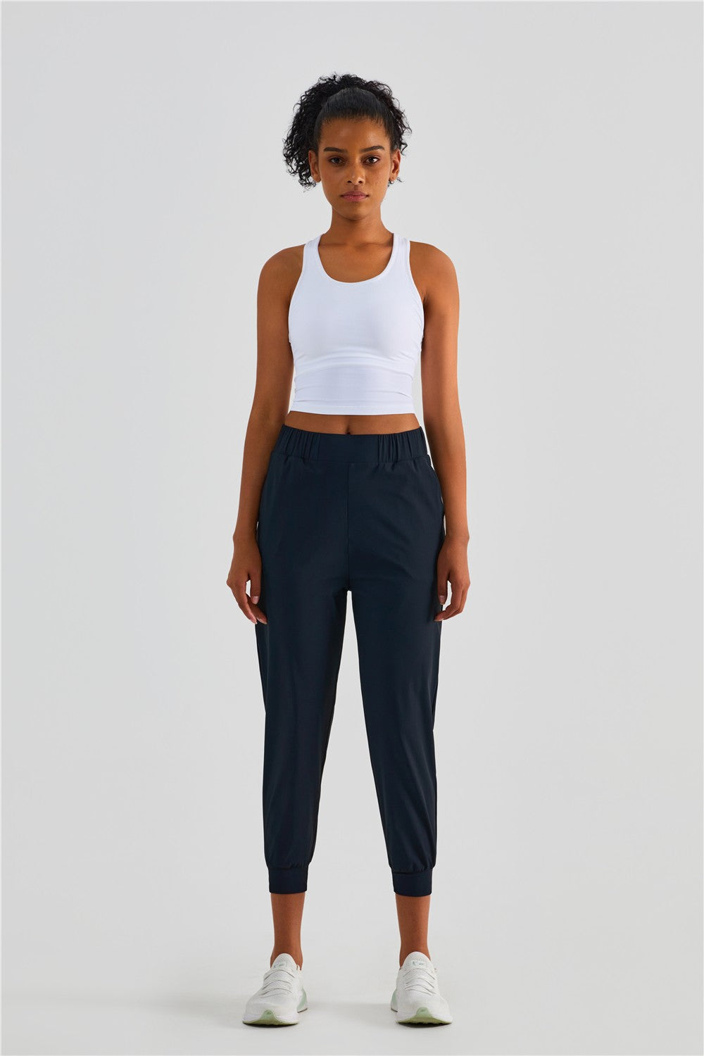 Tapered Crop Pants with Pockets