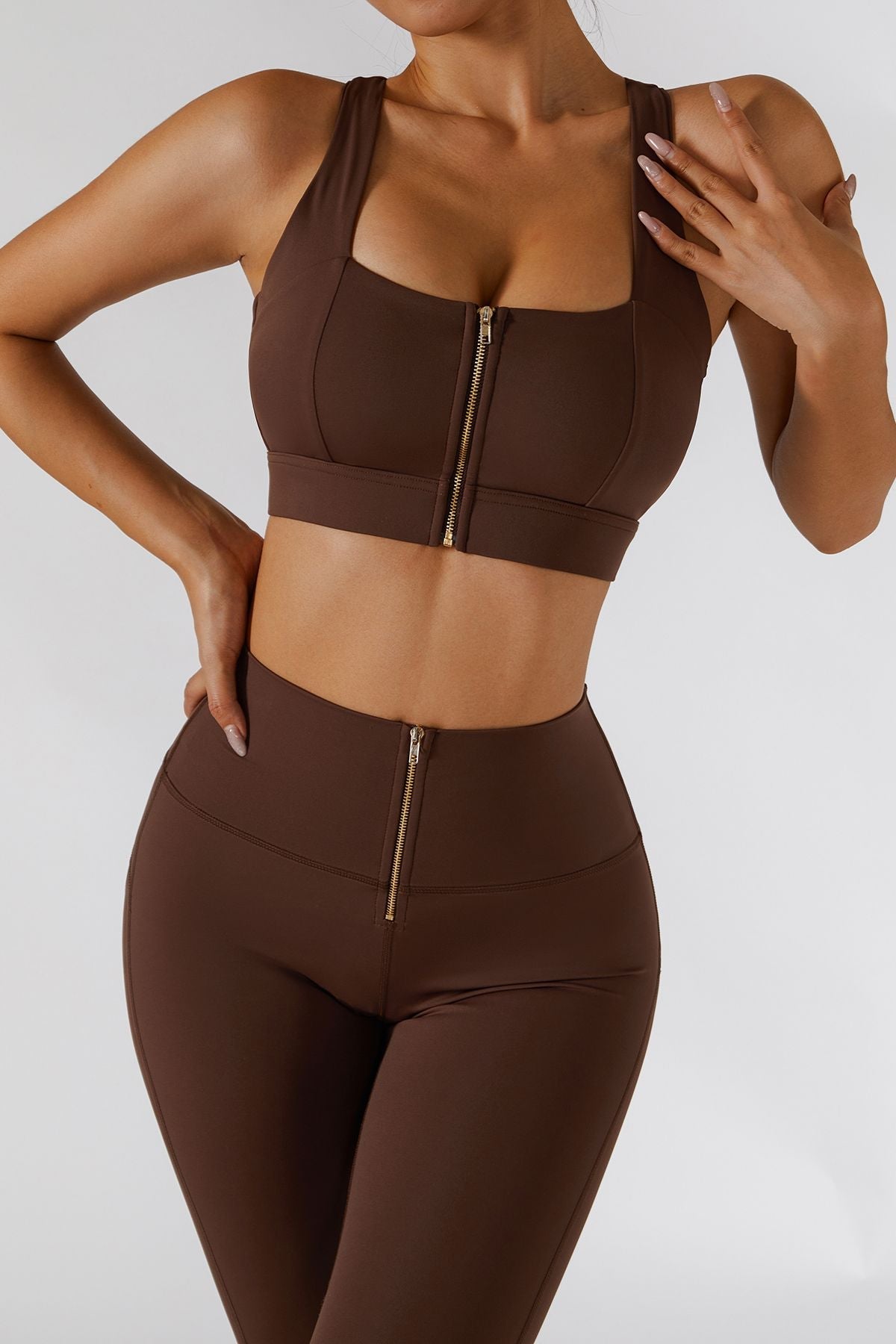 Crossover Straps Zip Front Sports Bra